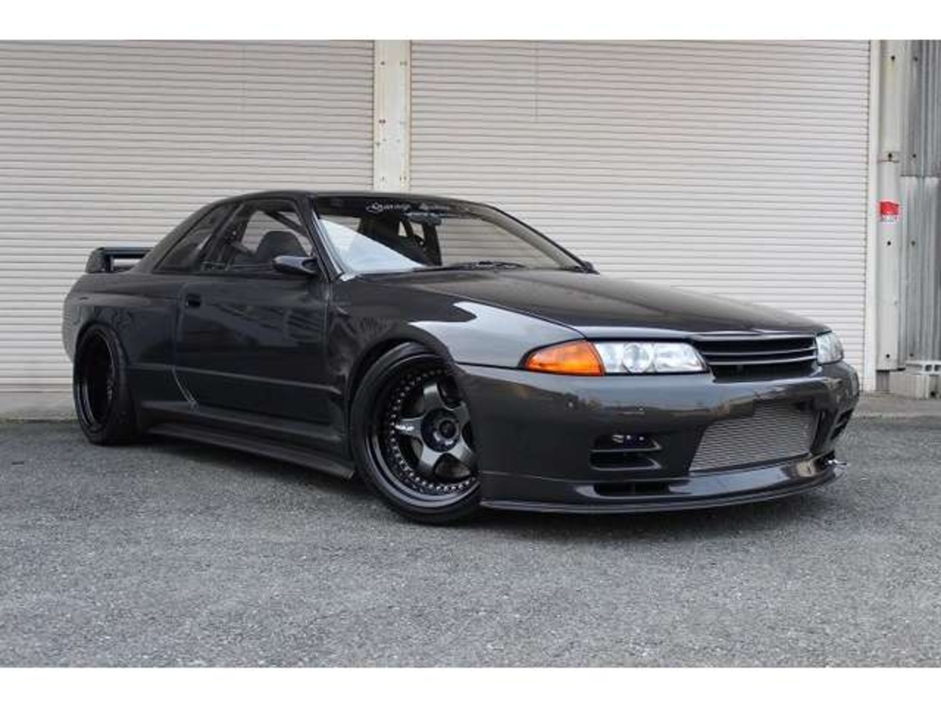 R32 Skyline Gt R 5mt Fullcarbon R Active Demo Car 日産 スカイラインgt R2 6 4wd Fullcarbon R Active自社製作デモカー ガンメタリック 車両本体価格 1598 0万円 日産車中古車紹介 Jdm Nissan Used Car