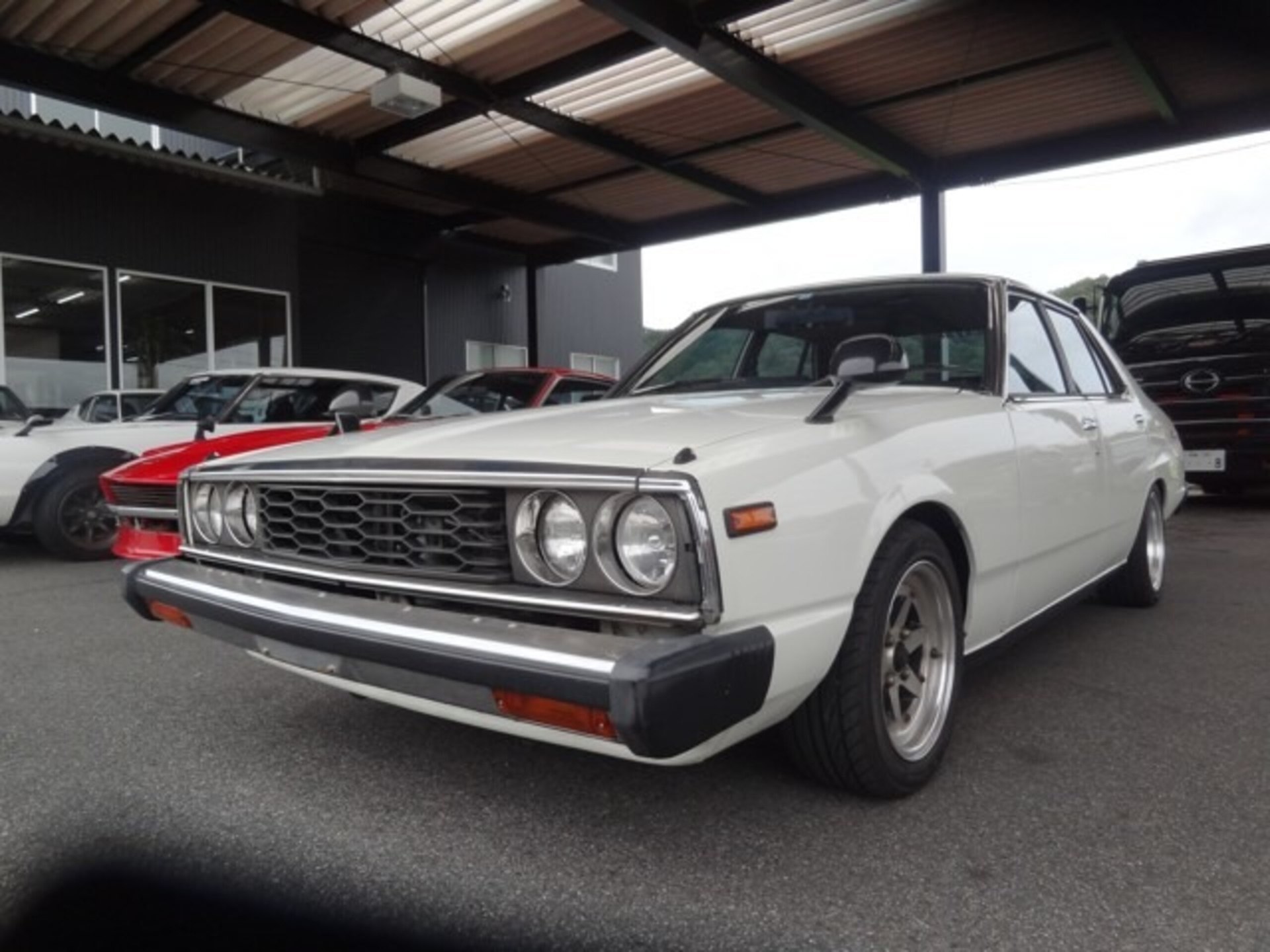 Skyline Gt X Rbdet Approved 5mt 日産 スカイラインgt X Rbdet公認 5ナンバー登録公認 ホワイト 車両本体価格 437 9万円 日産車中古車紹介 Jdm Nissan Used Car