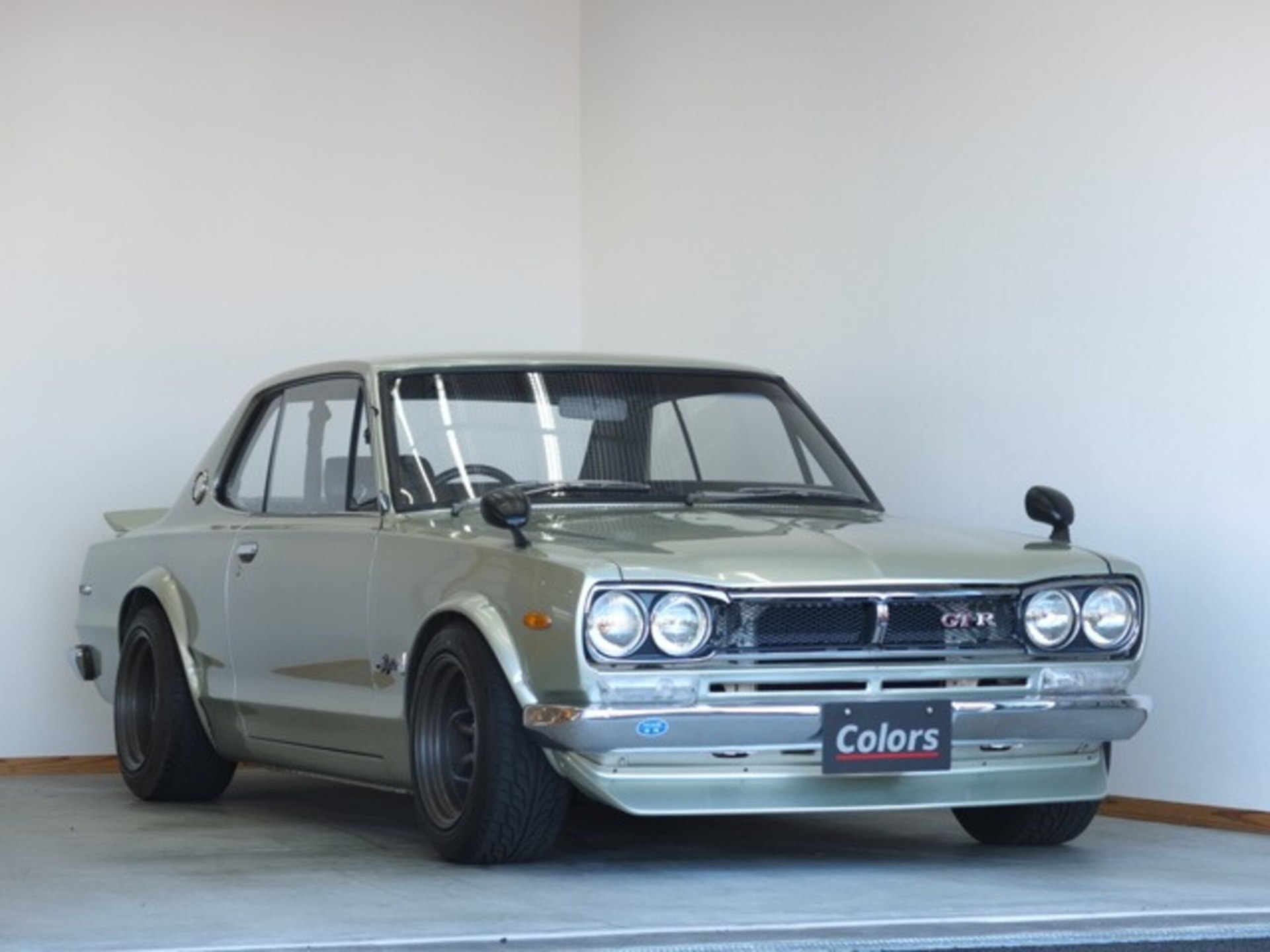 Skyline 00gt Hakosuka 5mt Solex Cab Watanabe Wheel Gt R Style 日産 スカイラインクーペ 00gt ソレックスキャブ ワタナベホイール シルバー 車両本体価格 1000 0万円 日産車中古車紹介 Jdm Nissan Used Car