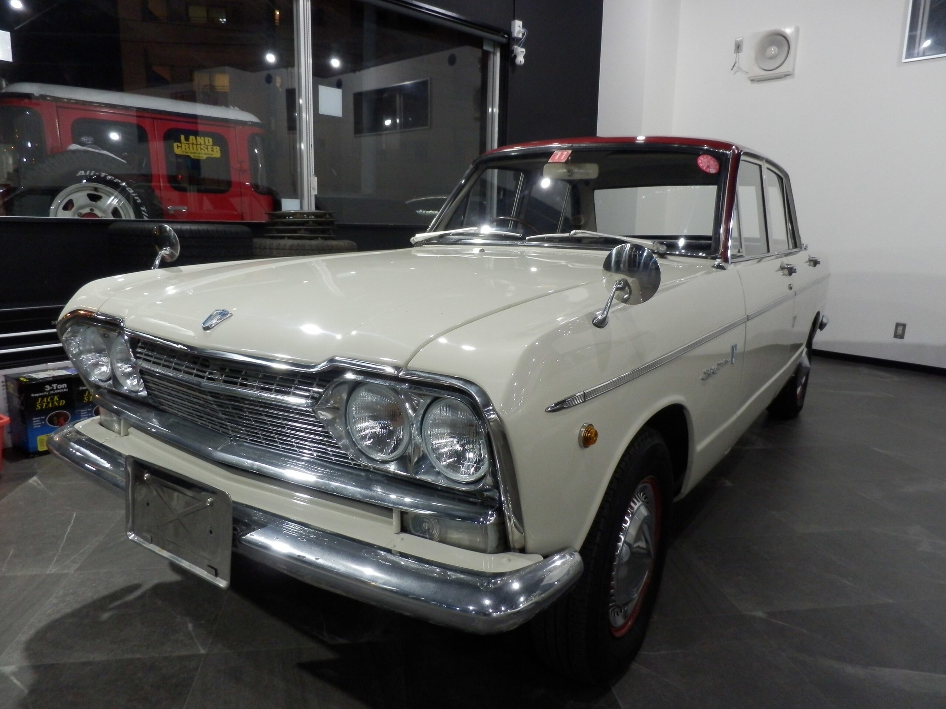 Prince Skyline 54a 4mt 3000km 日産 スカイラインプリンス スカイライン 54a 4mt ホワイトレッドツートン 車両本体価格 660 0万円 日産車中古車紹介 Jdm Nissan Used Car